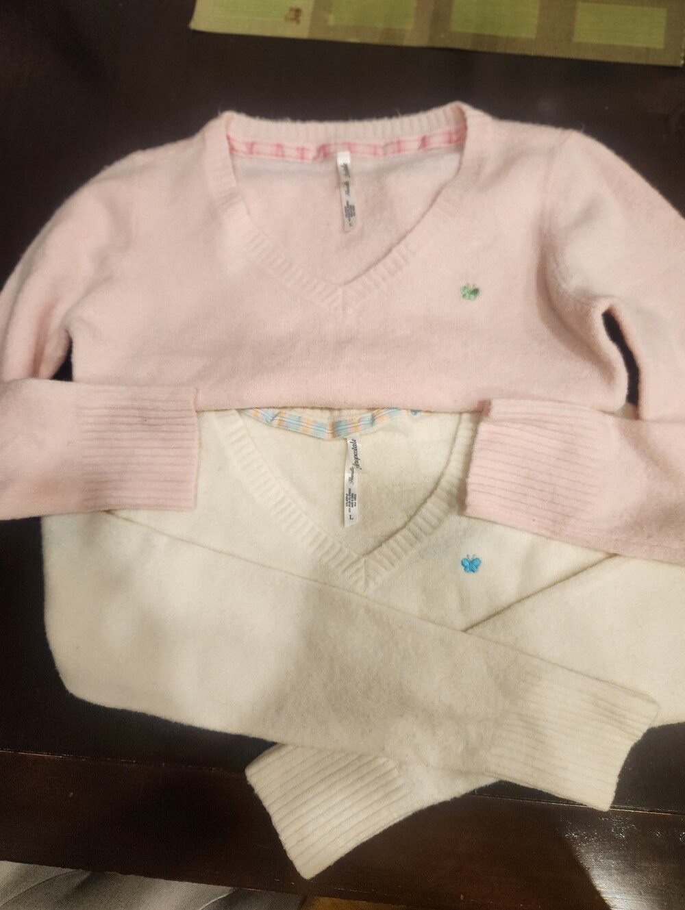 Aeropostale Pale Pink V-Neck Cropped Sweater Get 2 for 15